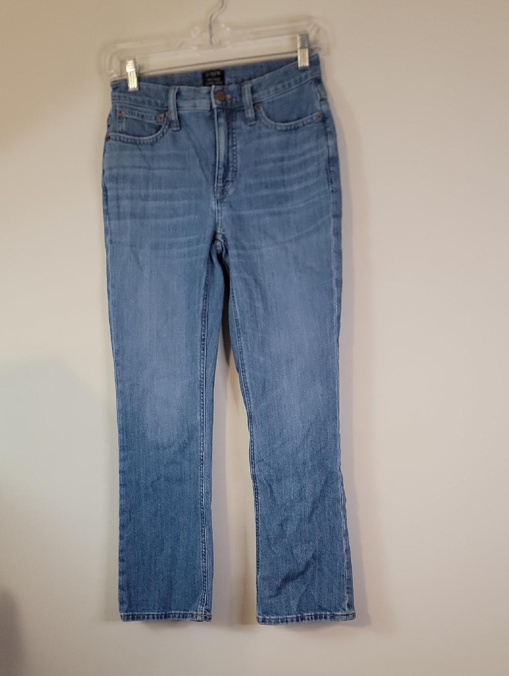 Classic High-Rise Straight Women's Jeans - Light Blue